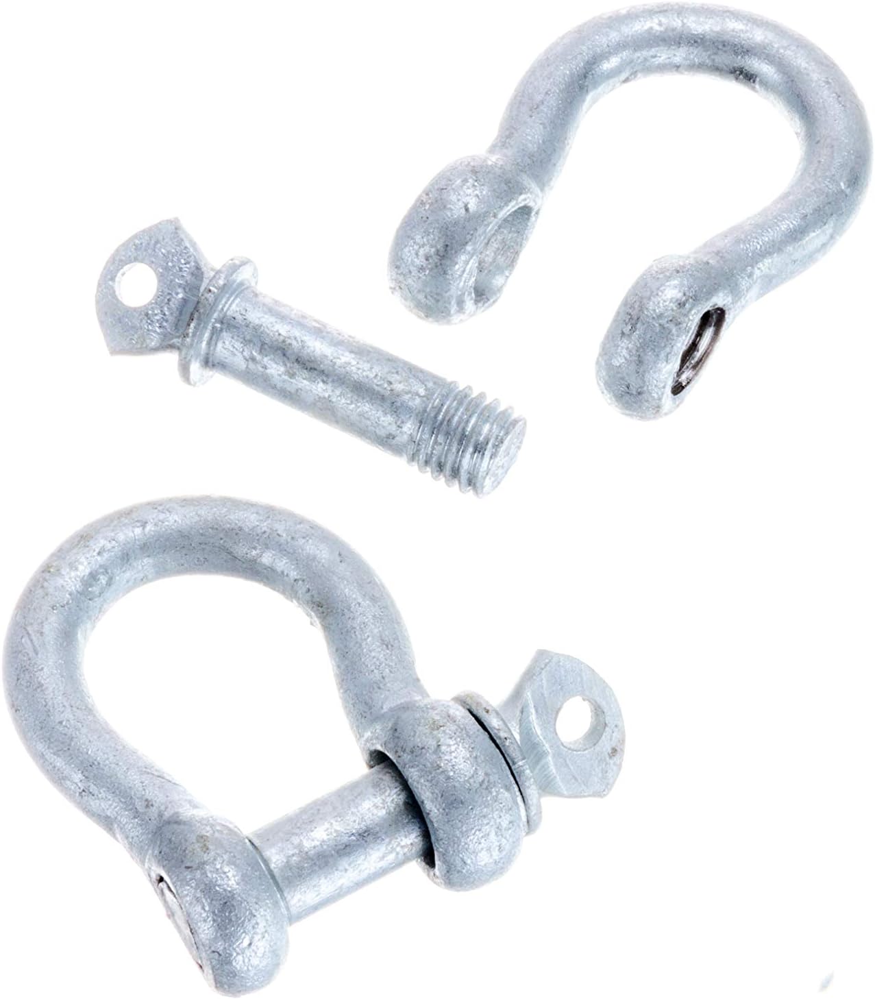 Sailing rigging shackles in use